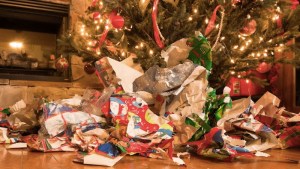 holiday decluttering guide